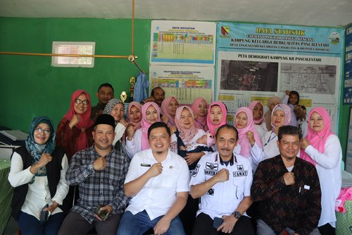 persiapan-perlombaan-posyandu-cempaka