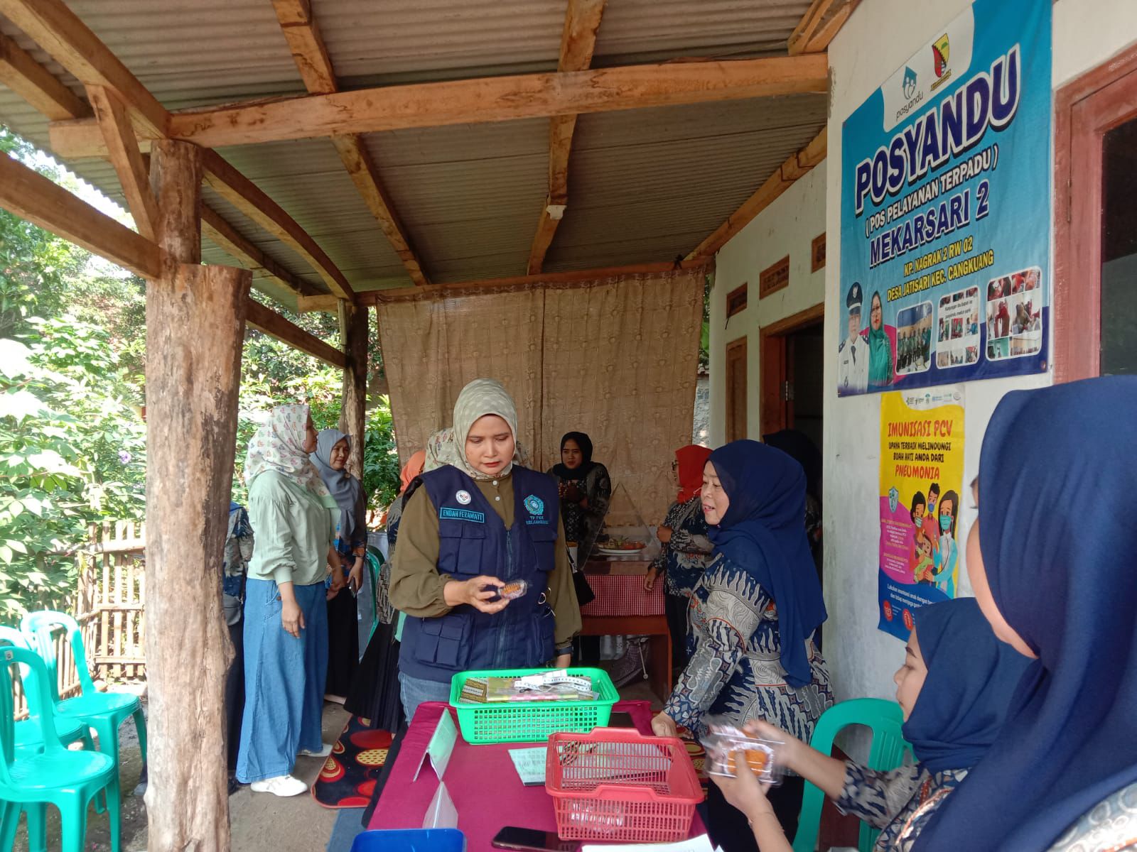 kunjungan-kerja-ke-posyandu-mekarsari-2-desa-jatisari-dan-posyandu-bahagia-2-desa-pananjung