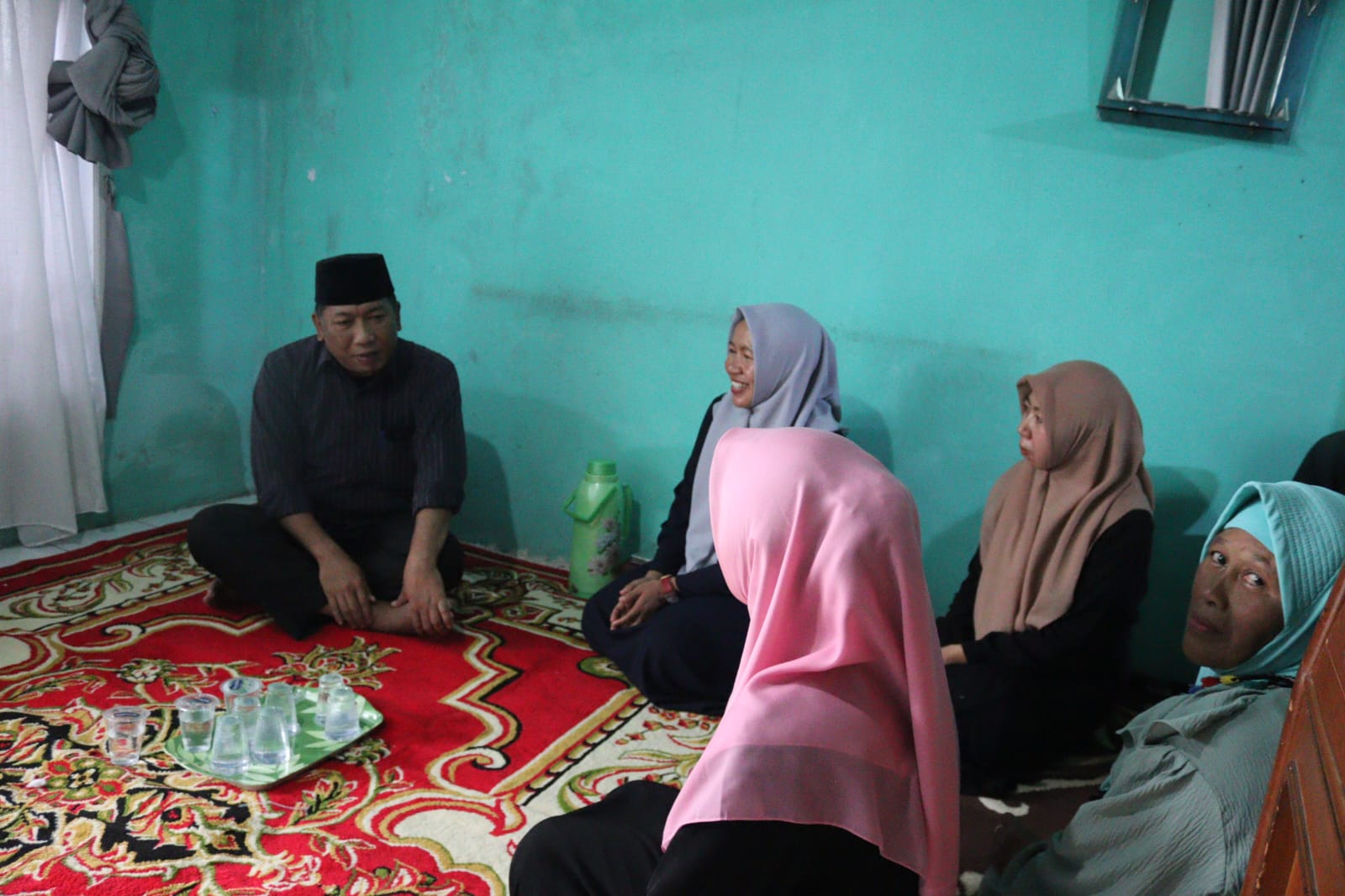menghantarkan-doa-menjaga-silaturahmi-tazkiah-untuk-alm-bapak-oo-komara