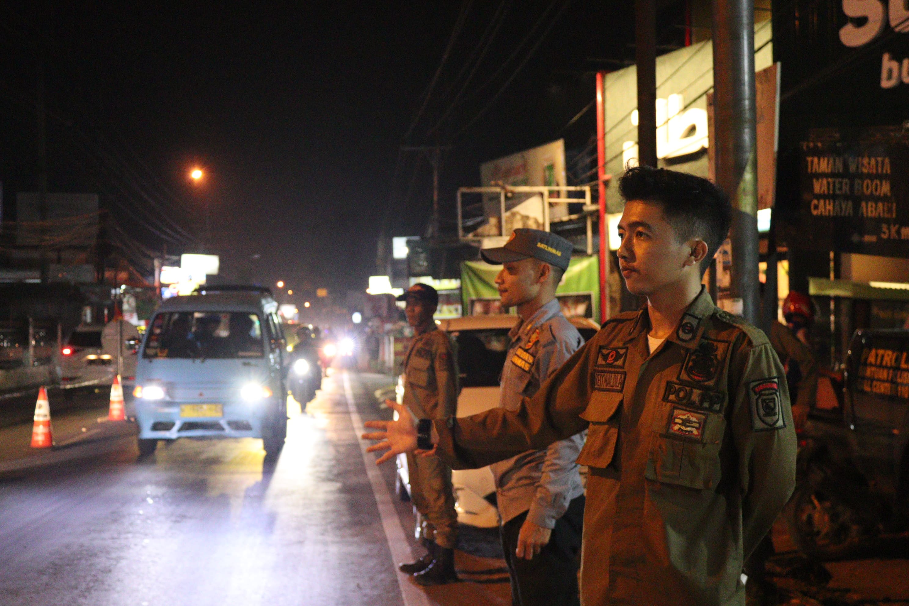 atur-lalu-lintas-pos-pam-kec-cangkuang