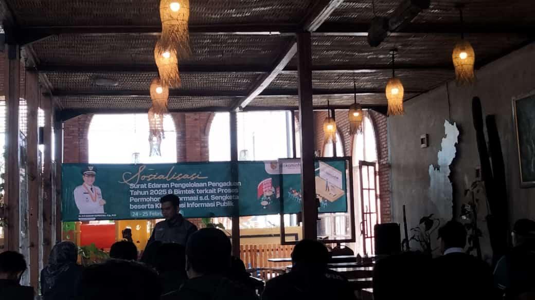 sosialisasi-surat-edaran-pengelolaan-pengaduan-tahun-2025-dan-bimtek-terkait-proses-permohonan-informasi-sampai-dengan-sengketa-beserta-klasifikasi-informasi-publik