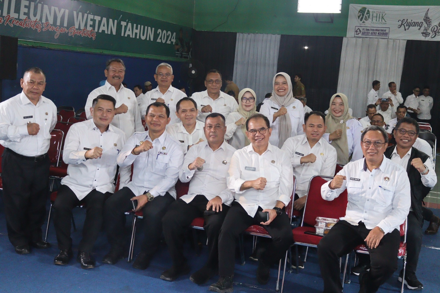 pengarahan-kepada-camat-dan-kades-dan-menyaksikan-peluncuran-kelembagaan-80-000-koperasi-desa-kel-merah-putih-oleh-presiden-ri-melalui-zoom-metting