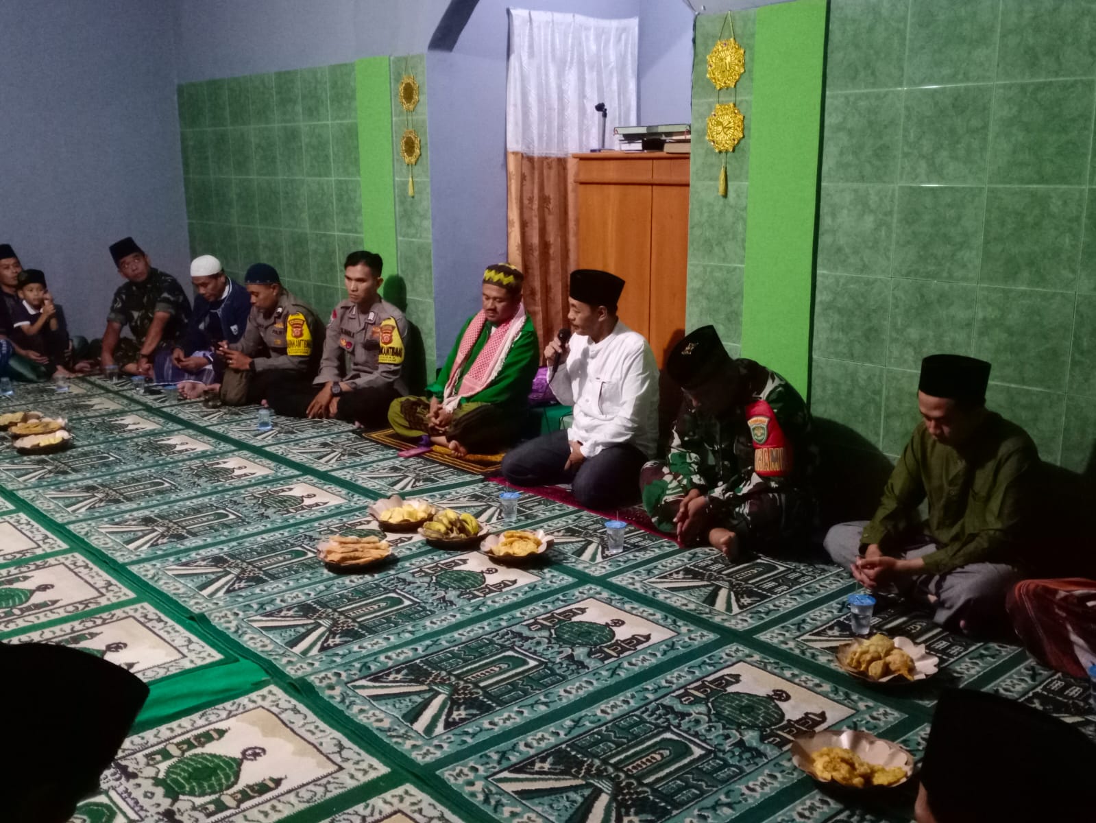 tarawih-keliling-camat-cangkuang-ke-mesjid-al-barokah-desa-bandasari