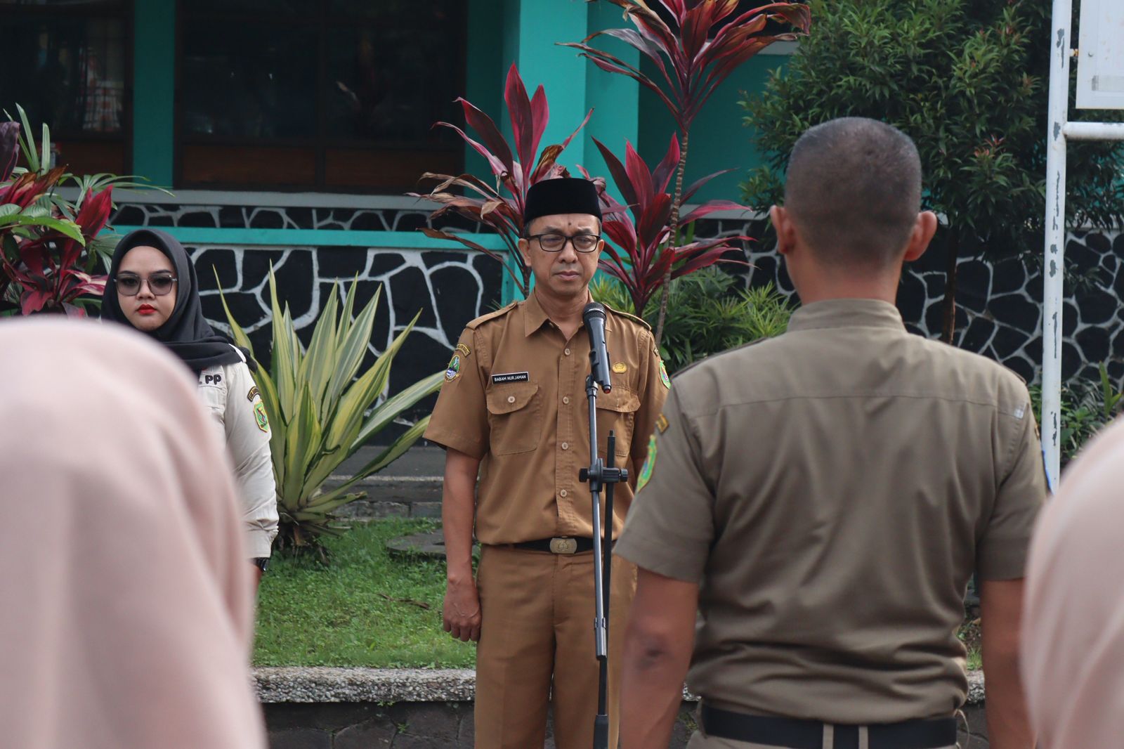 apel-senin-pagi-rutinan-2
