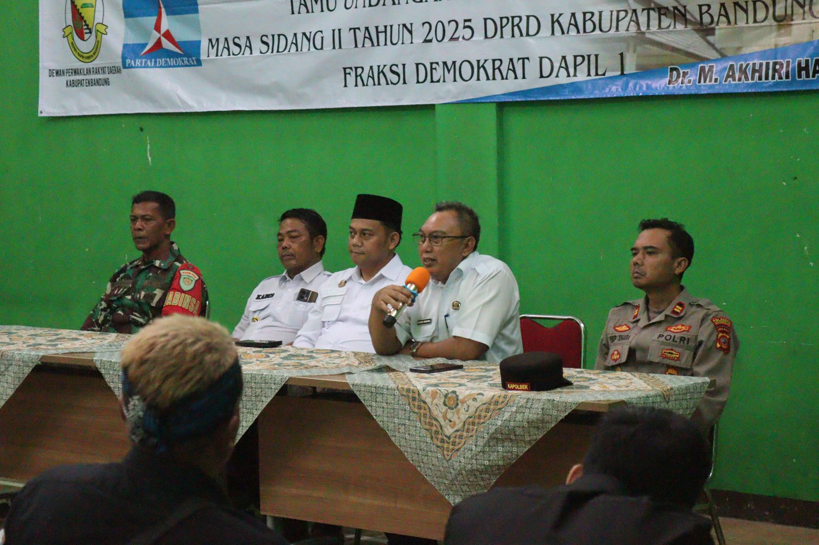 plt-camat-cangkuang-hadiri-undangan-reses-masa-sidang-ke-ii-tahun-anggaran-2025-yang-digelar-di-daerah-pemilihan-1-dapil-1