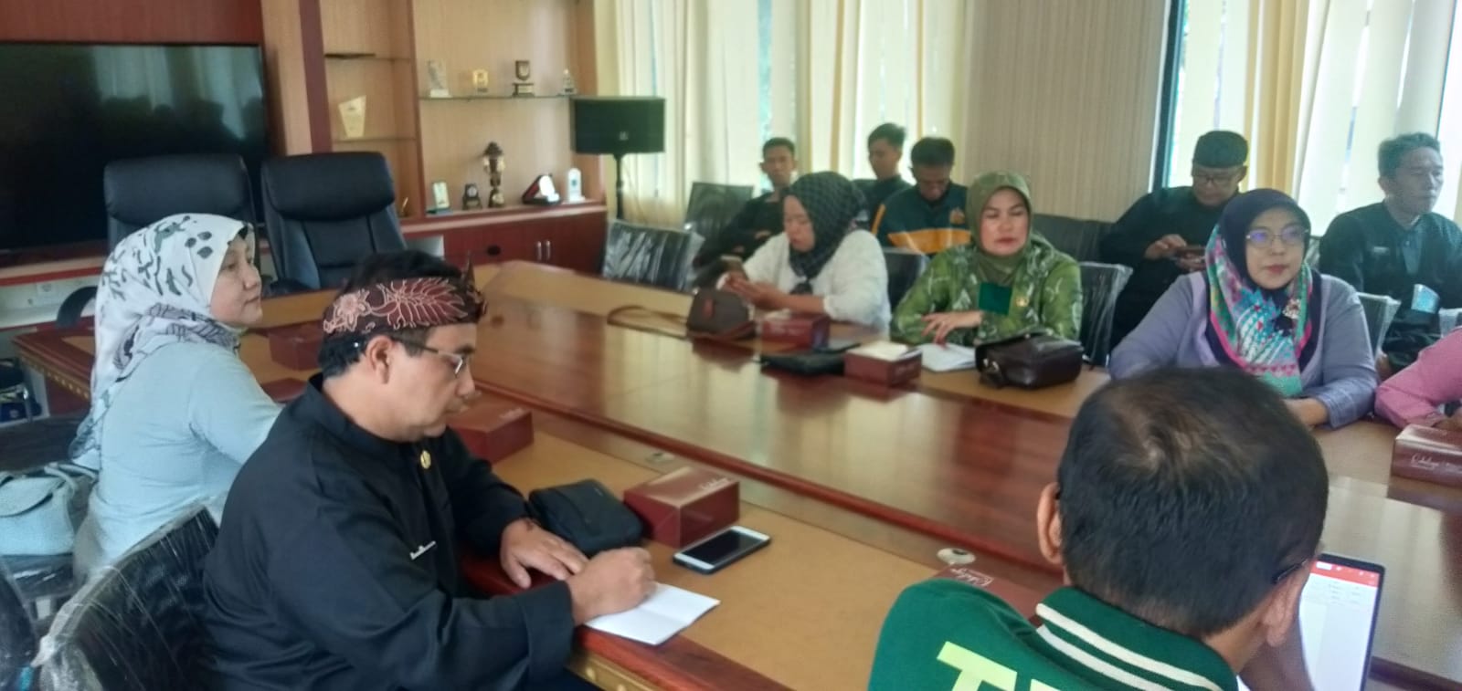 rapat-persiapan-dan-percepatan-pemutakhiran-data-indeks-desa-membangun-idm-tahun-2024