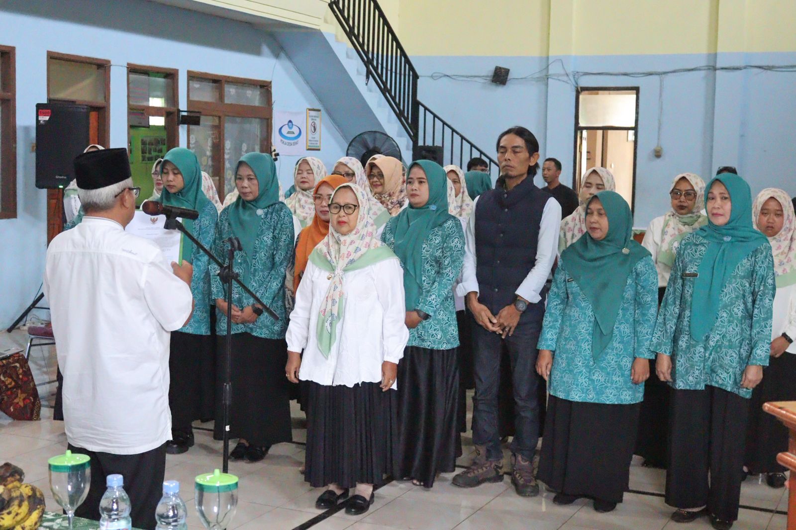 pelantikan-ketua-dan-kader-tp-posyandu-desa-jatisari